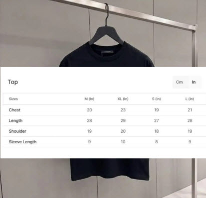 Relax print t-shirt, on display rack